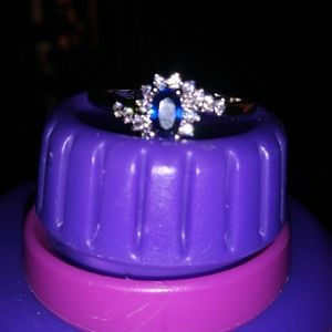 Size 11 blue saphire ring set in silver